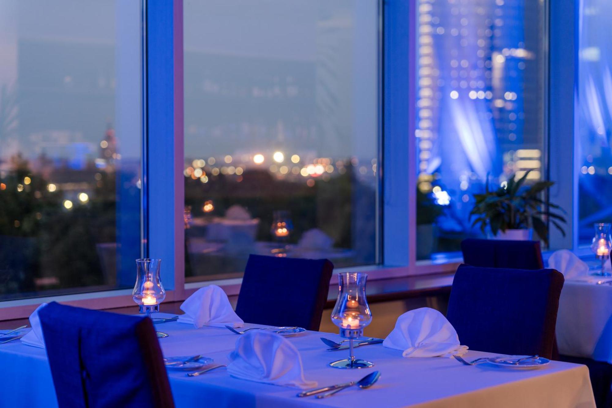 Hotell Islande With Free Parking Riga